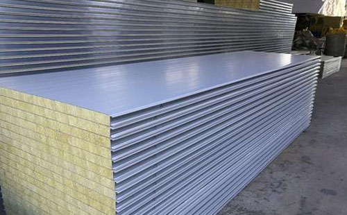 岩棉久治彩钢夹芯板的独特性能 岩棉久治彩钢夹芯板的独特性能